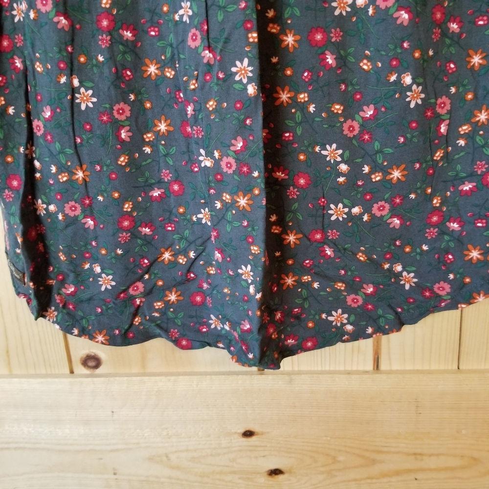Matilda Jane Afternoon Stroll Floral Pleated Front Semi Button Shirt - Picture 9 of 14